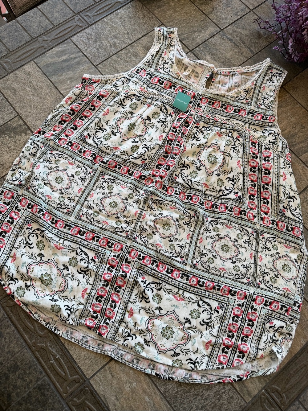 NWT Maurice’s Floral Trim Tank - Picture 4 of 9